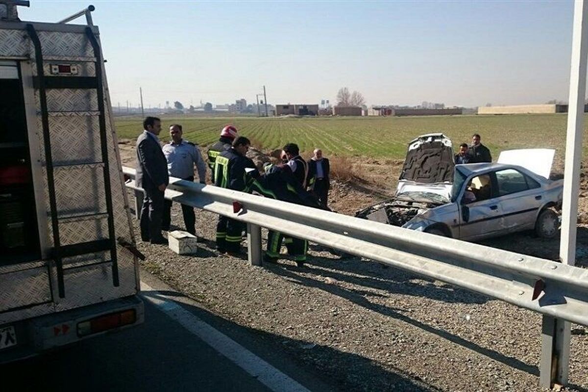 واژگونی خودرو پژو ۴۰۵ در قزوین پنج مصدوم برجای گذاشت