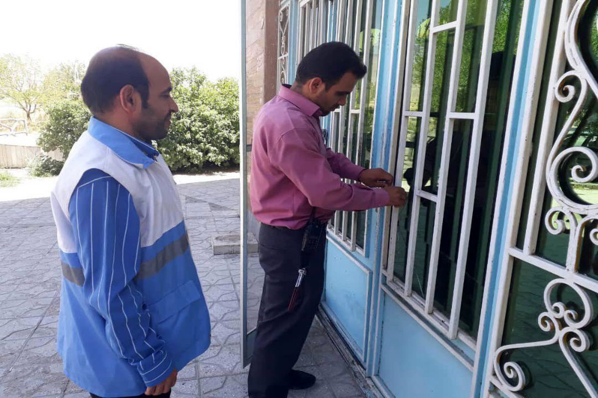 پلمب دو رستوران بین راهی در دورود