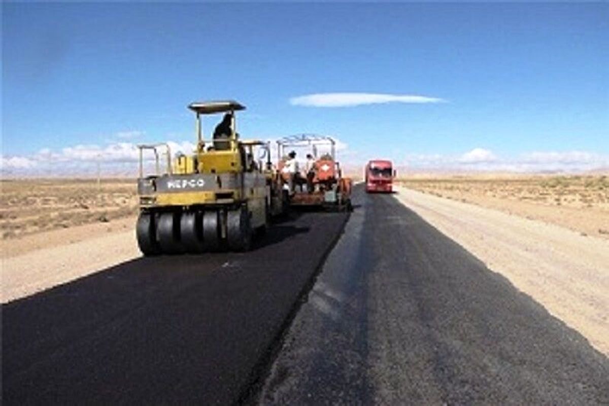 یک راه روستایی در شهرستان تاکستان به بهره برداری رسید