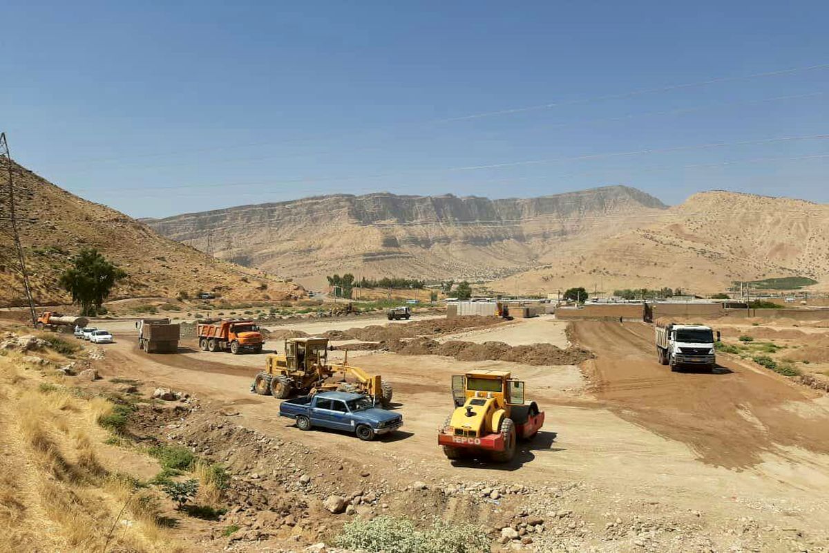 عملیات آماده سازی سایت مسکونی روستای سیل زده  بابازید