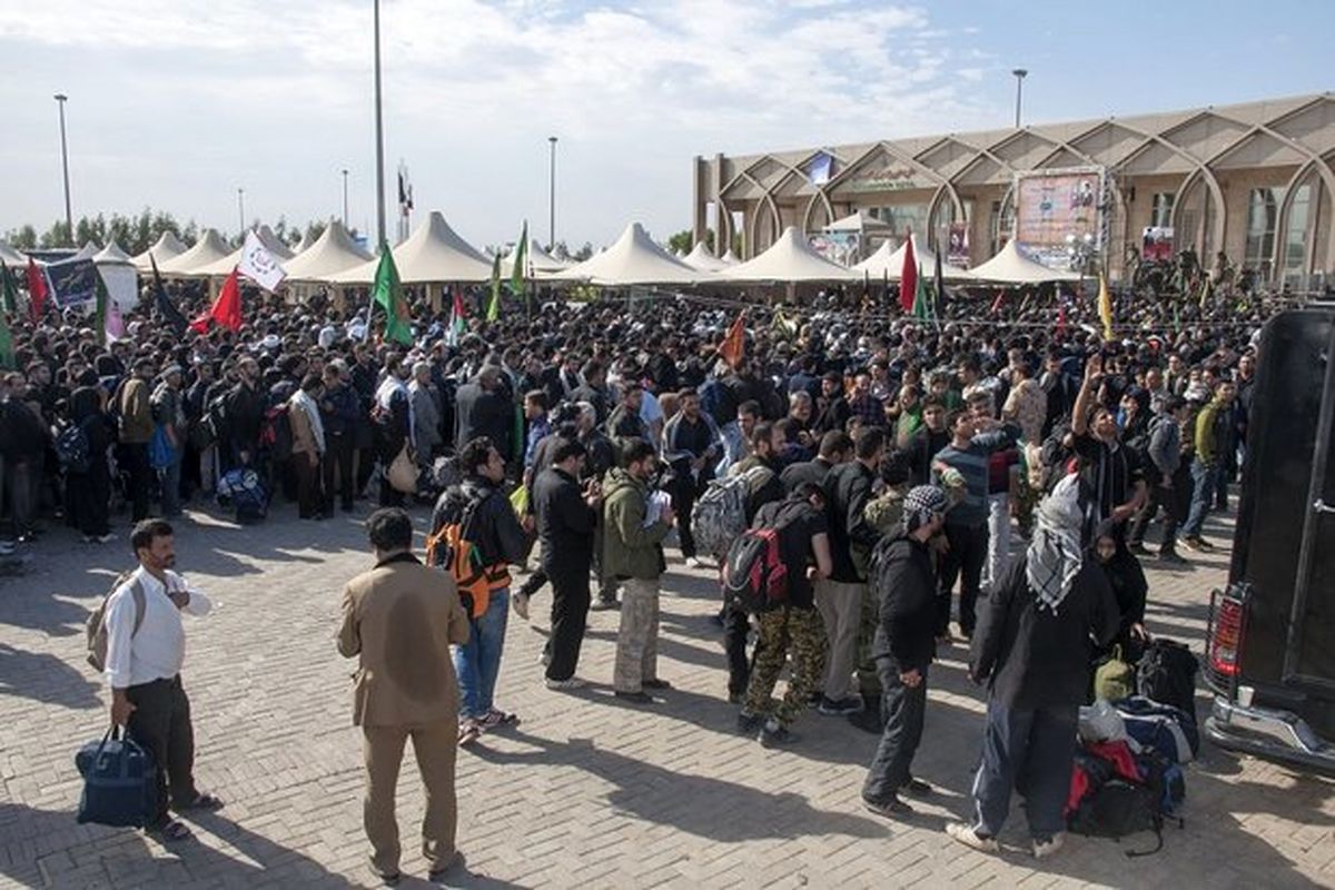 کاهش حجم تردد زائران در مرز مهران