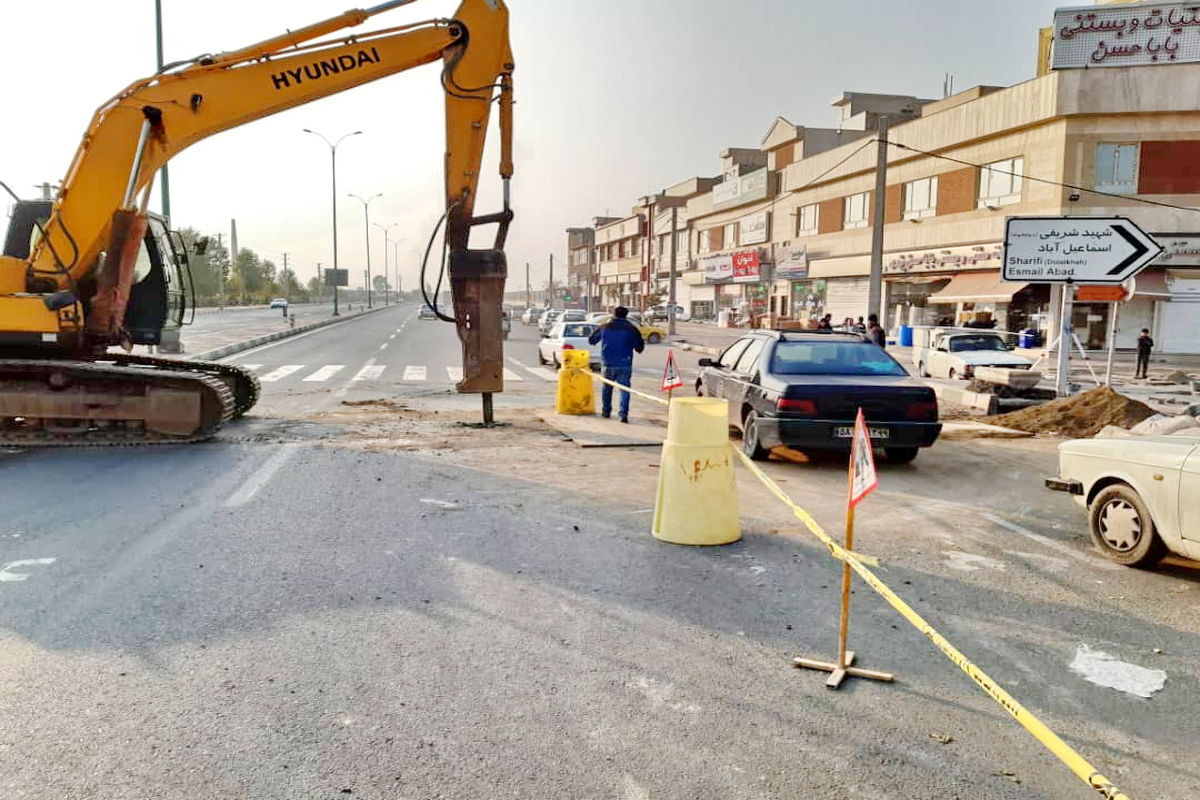 تردد در خیابان شقایق منطقه۱۹ با رفع آبگرفتگی روان‌تر شد