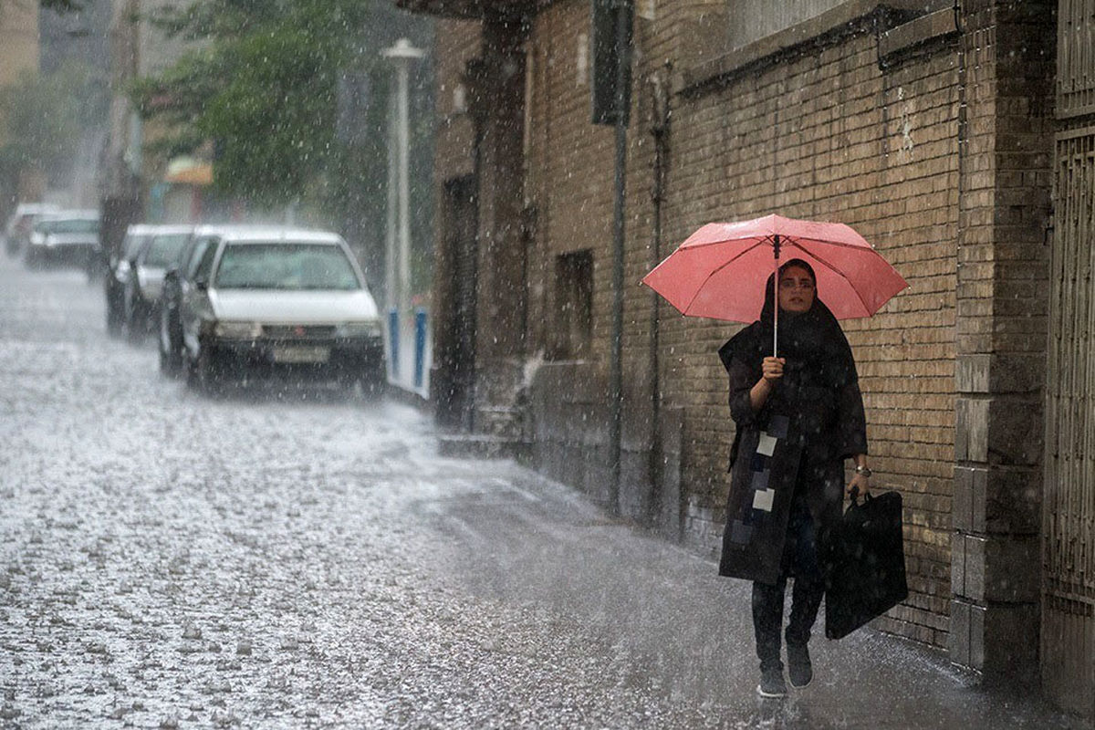 فردا سه شنبه مدارس و مراکز آموزش عالی ۱۳ شهرستان خوزستان تعطیل اعلام شد