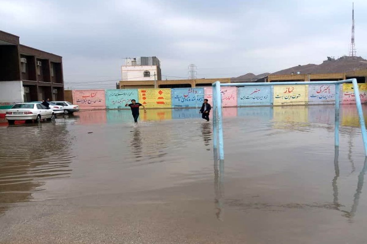 مدارس و ادارات خرمشهر دایر هستند/تعطیلی مدارس آبادان با صلاح دید مدیران