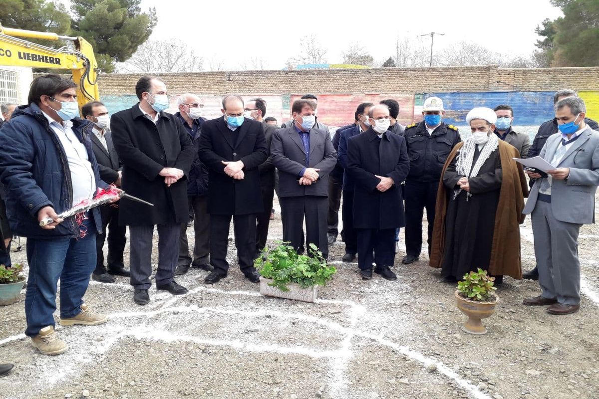 آموزشگاه خیّرساز ۱۲ کلاسه علیرضا شهبازی در نهاوند کلنگ‌زنی شد