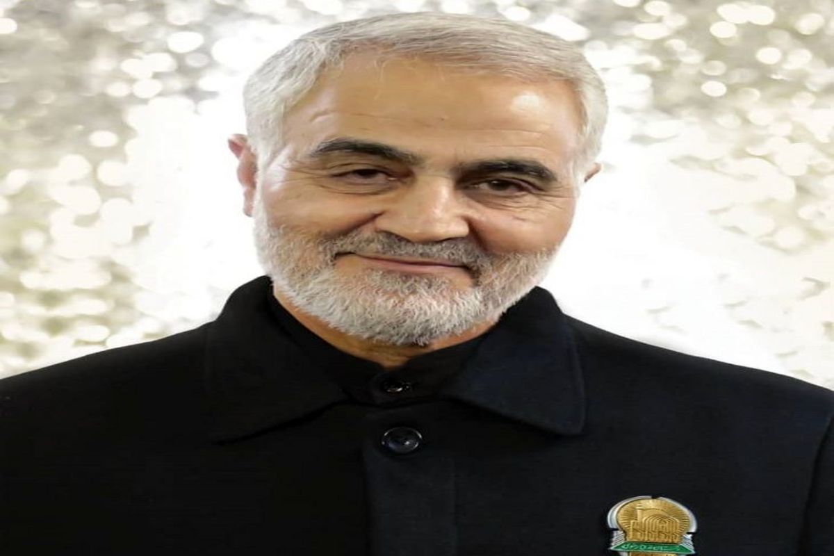 پوستر عکس شهید سلیمانی منتشر شد