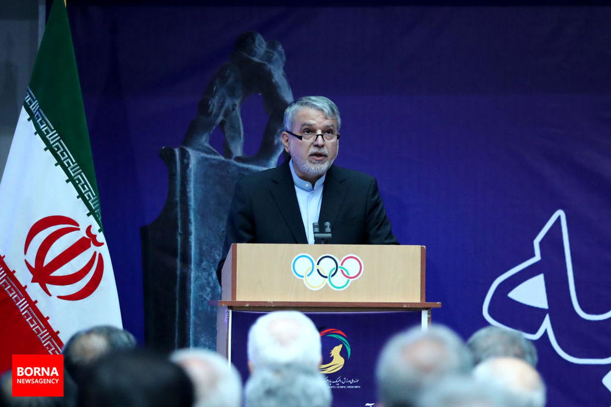 درباره فوتبال فعلا سکوت می‌کنیم/ امسال میزان حقوق مزایای قهرمانان را ۵۰ درصد افزایش می‌دهیم