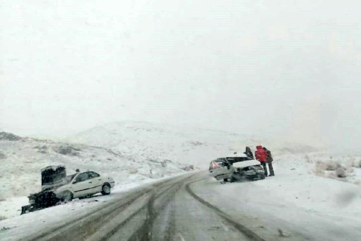 تصادفات جاده‌ای همدان ۱۹ مصدوم برجا گذاشت