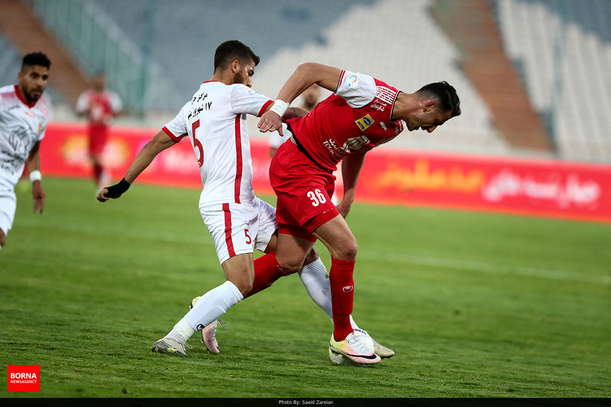 پرواز بامدادی به تهران برای پوشیدن پیراهن پرسپولیس!