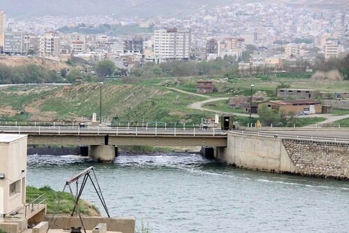 رهاسازی ۸۲ میلیون متر مکعب آب از سد مهاباد به دریاچه ارومیه