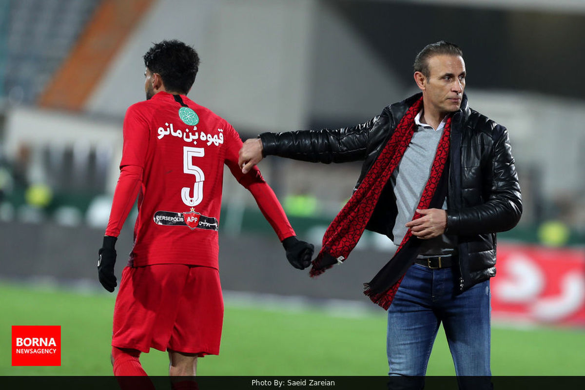 سرمربی پرسپولیس بازیکنانش را به خط کرد