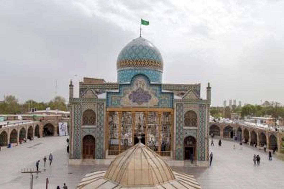 آغاز مرمت بقعه امامزاده حسین(ع)