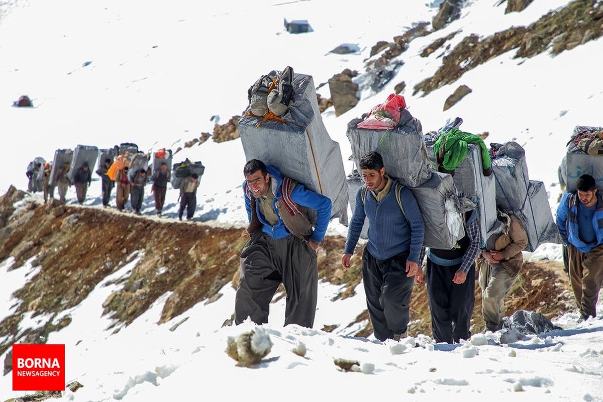 ۲۱۰۰ شغل برکت برای کولبران سردشت و پیرانشهر