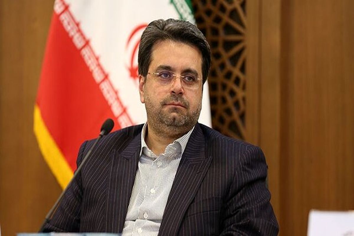 رونمایی از سند مرکز کارآفرینی و کسب‌وکار بانوان و خانواده اتاق بازرگانی اصفهان