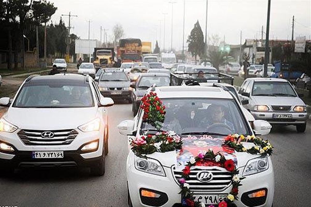 برخورد با کاروان های نامتعارف عروسی در شهرستان نهاوند