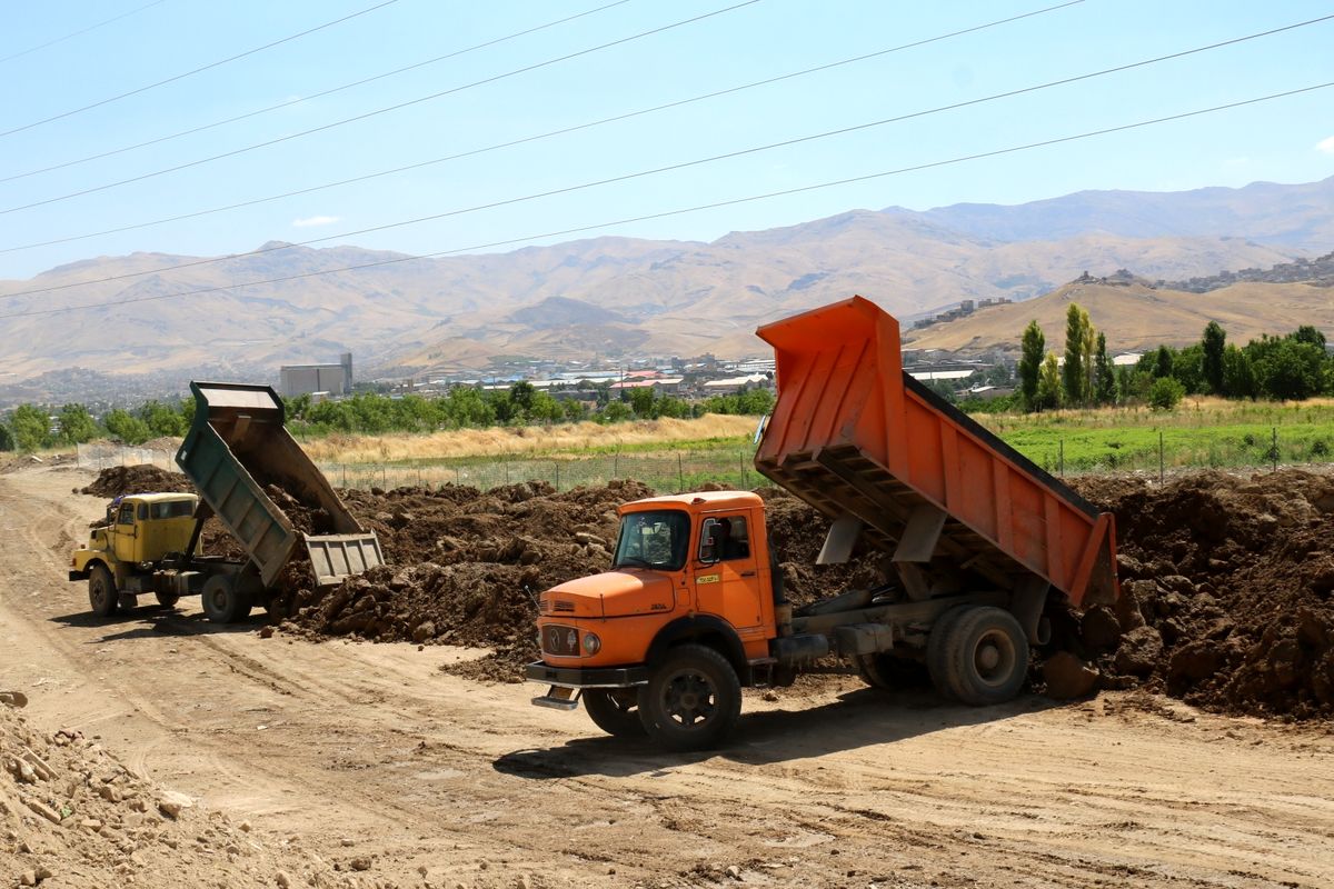 ساماندهی خاک و نخاله ساختمانی در جهت تنظیف سیمای شهری