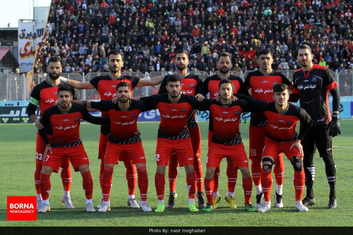 نساجی خواهان تغییر ساعت بازی با پرسپولیس شد+ عکس