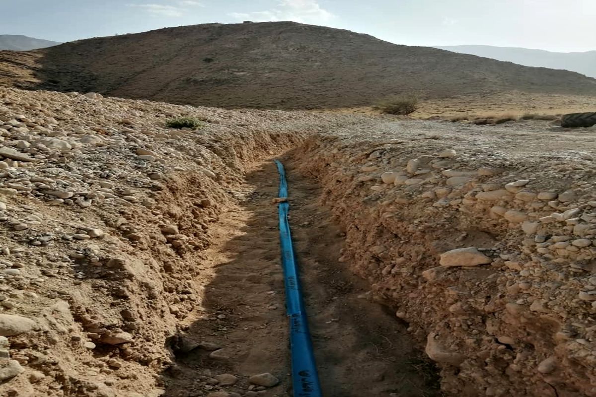 پیشرفت ۸۵ درصدی آبرسانی به روستای زنگارد بستک