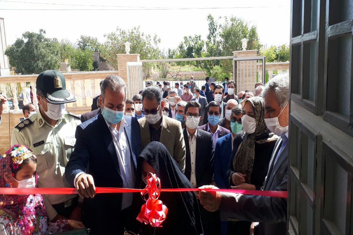 کتابخانه عمومی روستای بزنج اسفراین به بهره برداری رسید