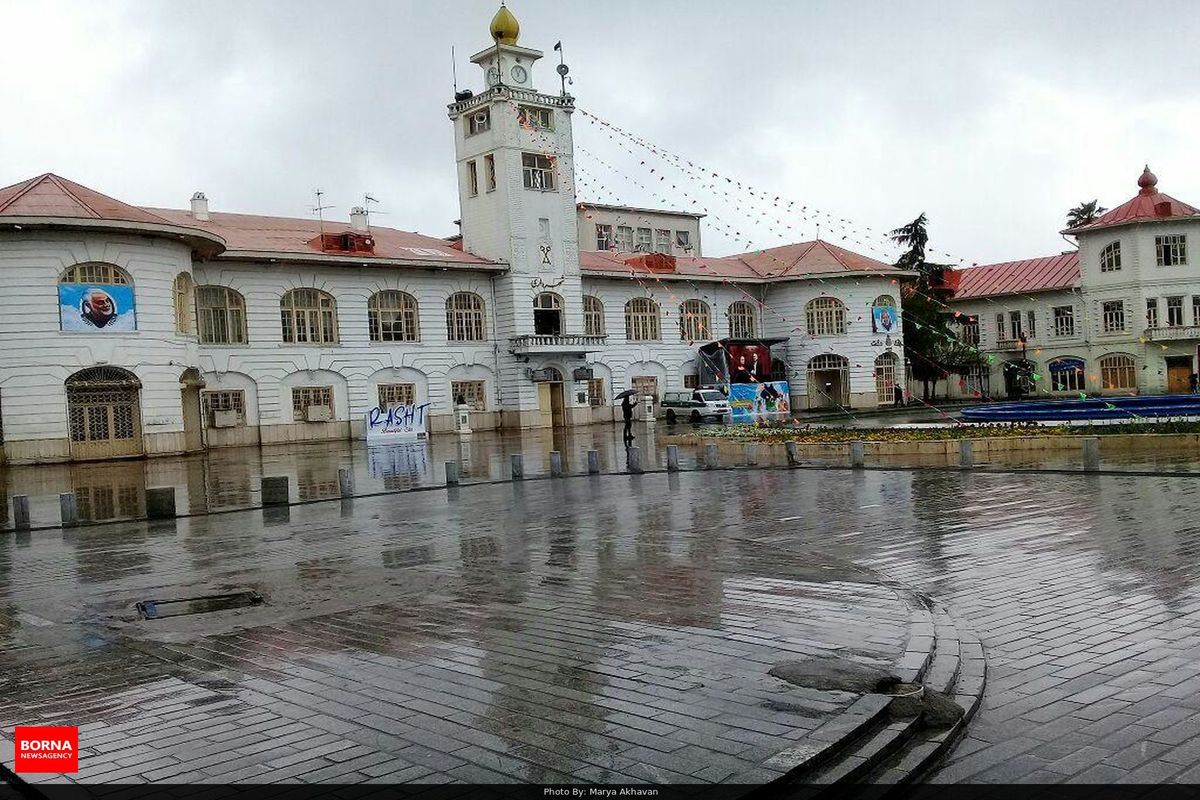 بارش باران در کشور ادامه دارد/ کاهش دما در پایان هفته