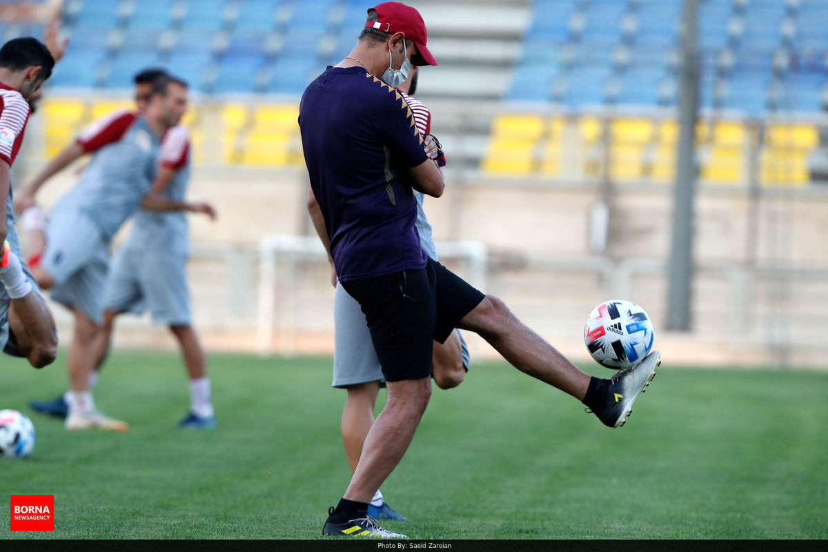 فشار مضاعف هواداران پرسپولیس به گل‌محمدی