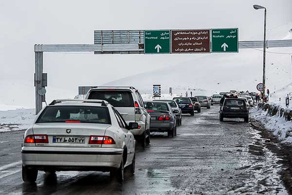 تصاویر بارش برف در محور تهران- شمال+فیلم