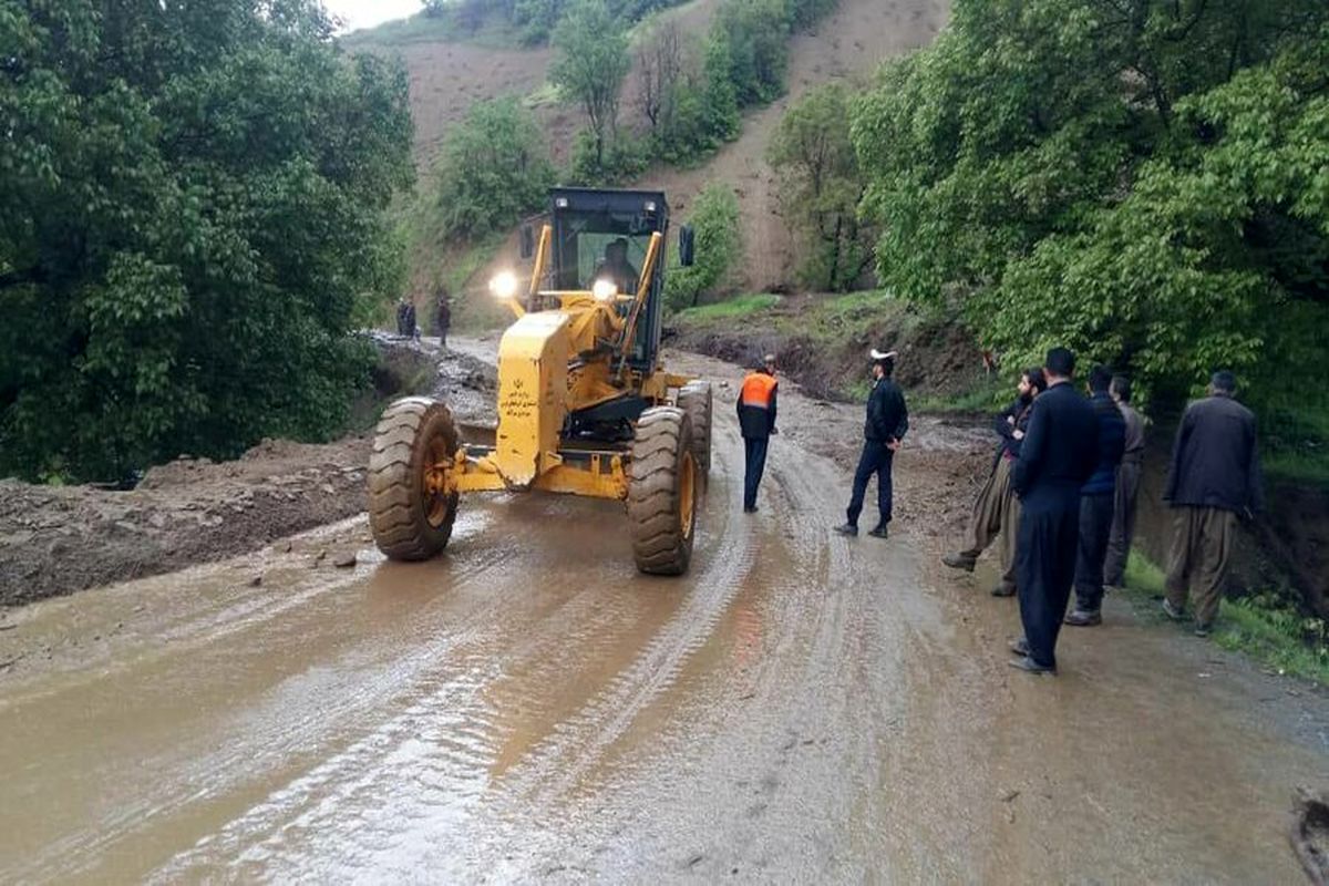 پاکسازی محورهای روستایی بامدژ اهواز/انجام ۴ مورد ریزش برداری از پل محورهای خرمشهر و اندیمشک