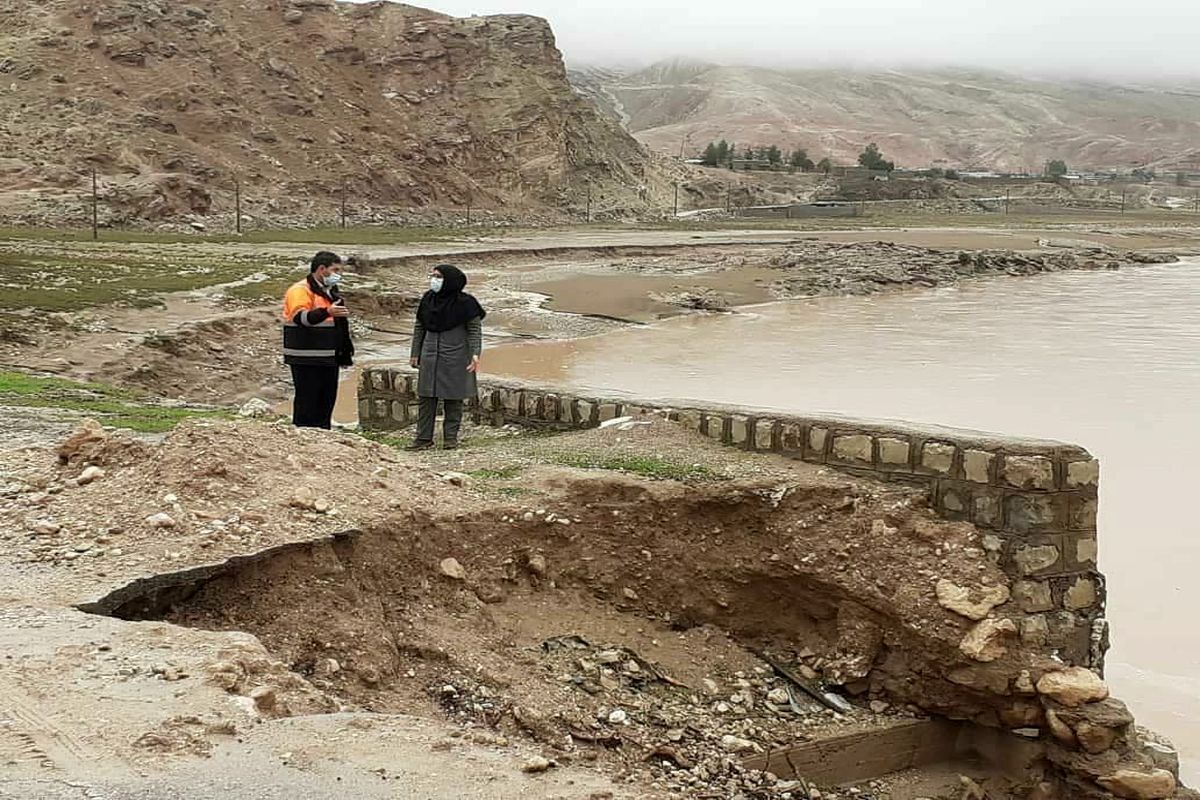 پلدختر از نظر ماشین‌ آلات ، امکانات و تجهیزات فقیر است / با گذشت بیست ماه از سیل  برخی از  مشکلات هم‌چنان به قوت خویش باقی است