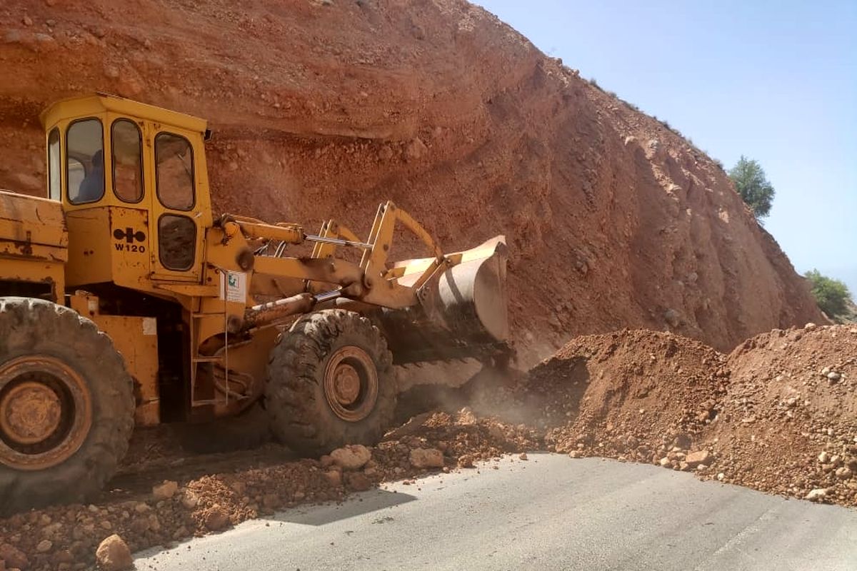 تهدید سلامت مردم خط قرمز بهداشت و درمان شهرستان دنا