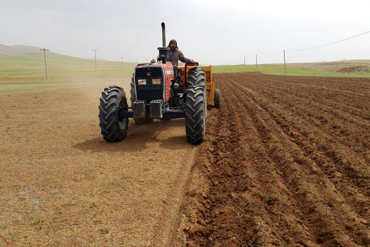 جذب ۶۵۰ میلیارد ریال برای مکانیزاسیون کشاورزی چهارمحال و بختیاری