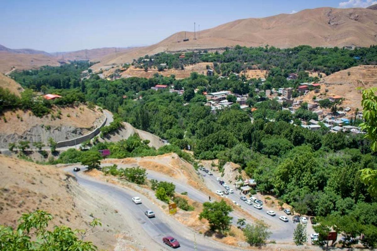 روستایی که با آلوچه هایش مسافران را جذب می کند