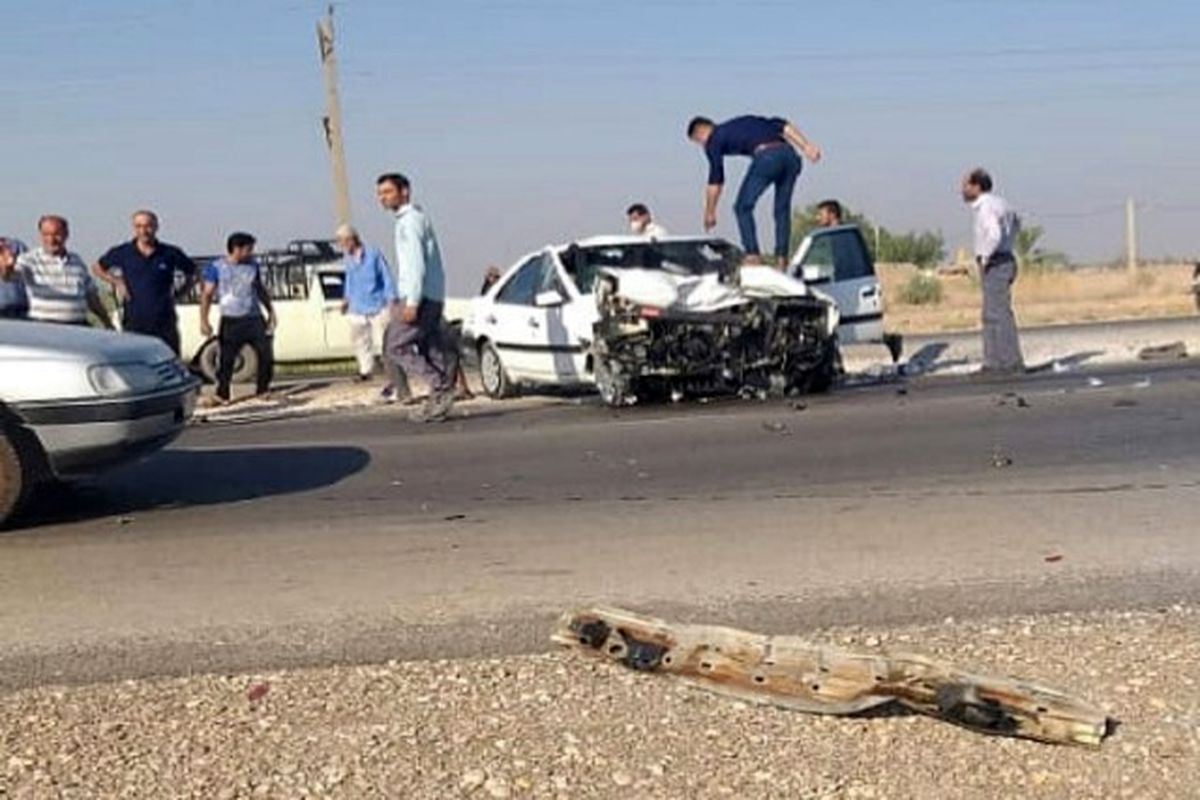 تصادف زنجیره ایی محور اهواز به آبادان ۳ مصدوم بر جای گذاشت