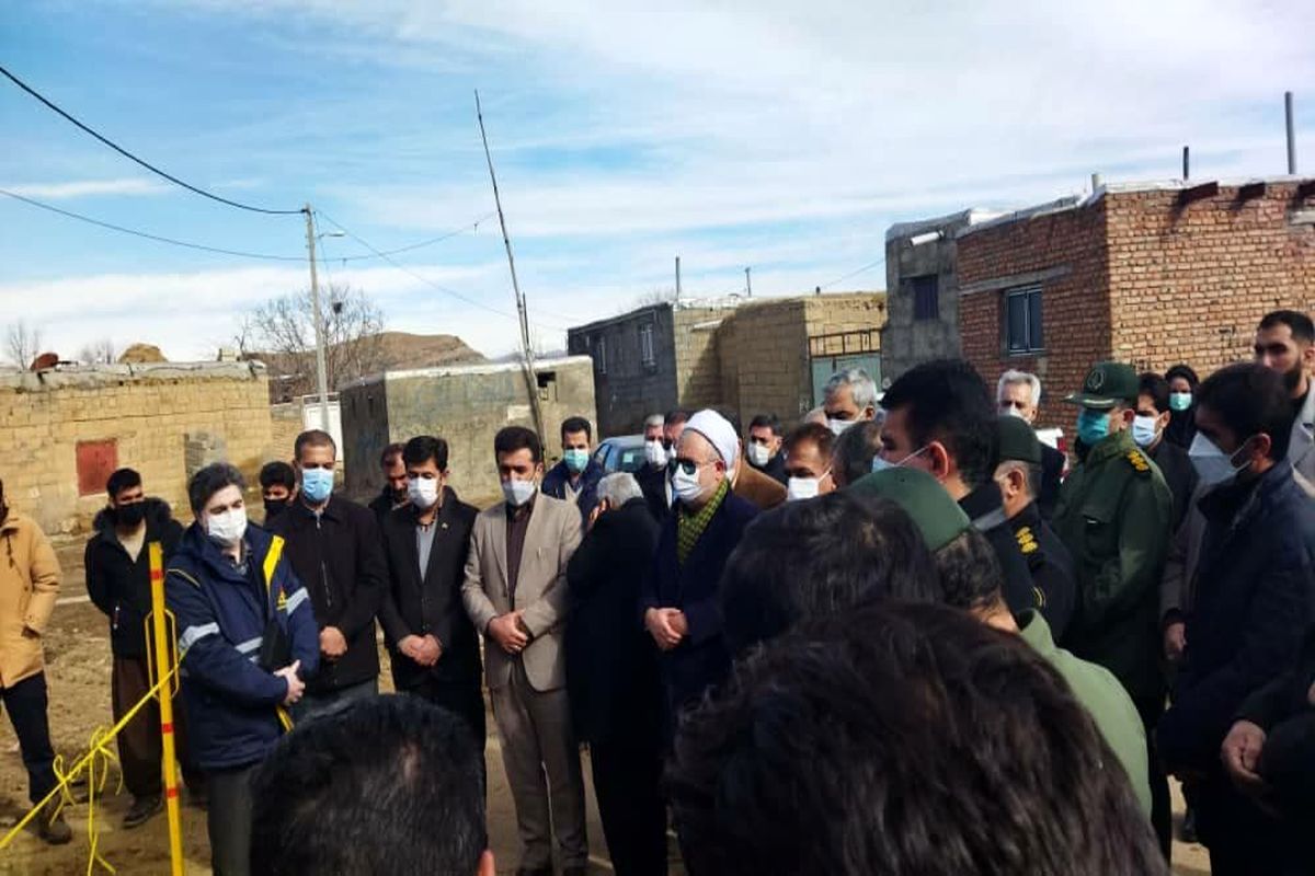 کلنگ‌زنی و افتتاح گازرسانی به ۲۳ روستای آذربایجان‌غربی همزمان با دهه فجر