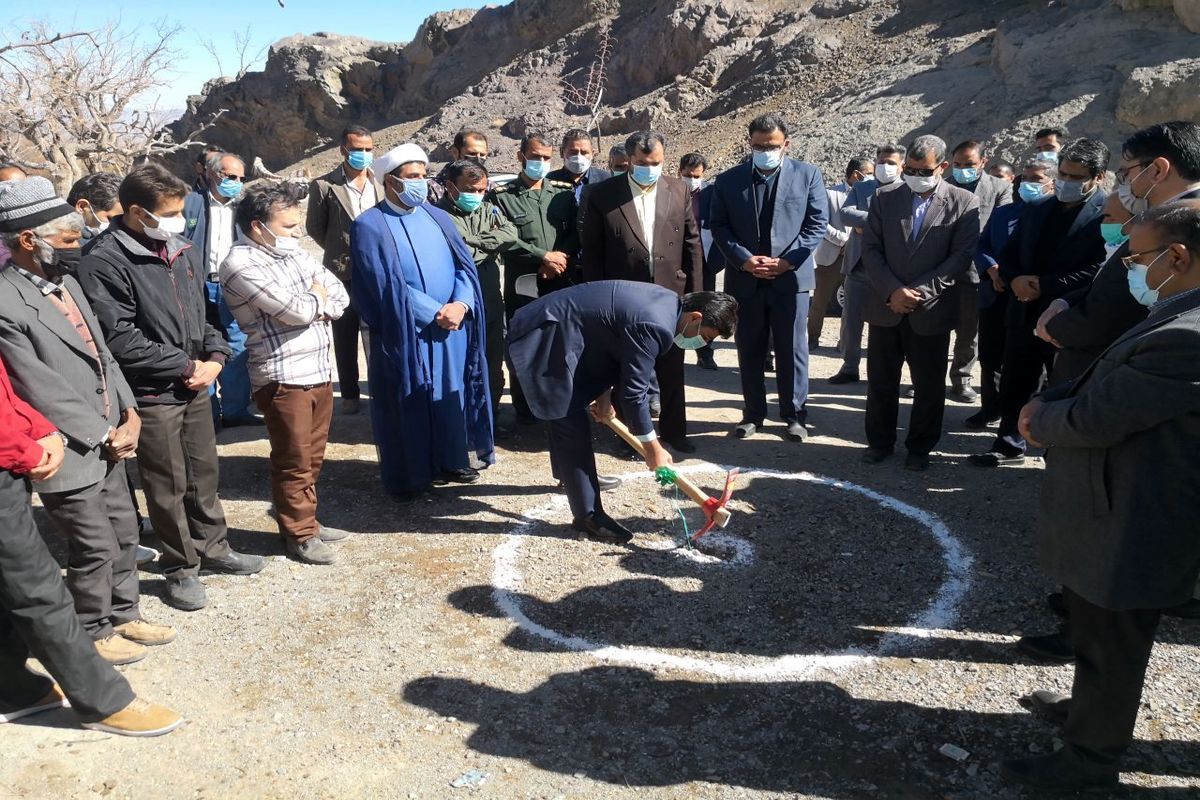 آغاز عملیات اجرایی آبرسانی به ۸ روستای نهبندان