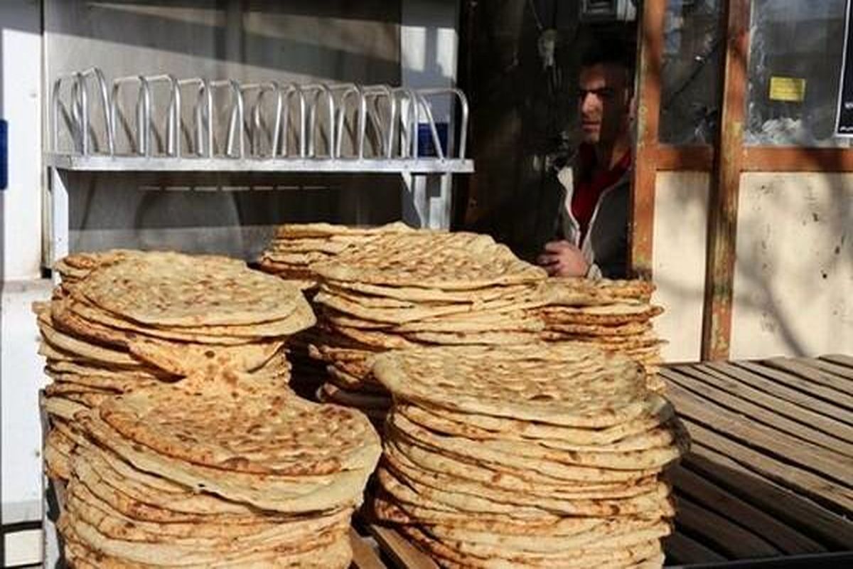 گفته های ضد و نقیض در مورد مشکل نان ایرانشهر !