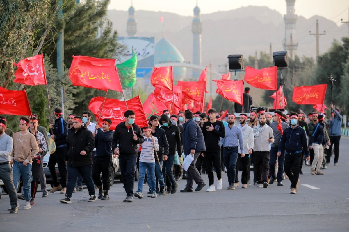 همایش پیاده روی «میثاق جوانان عاشورایی، سربازان جهاد تبیین» برگزار شد