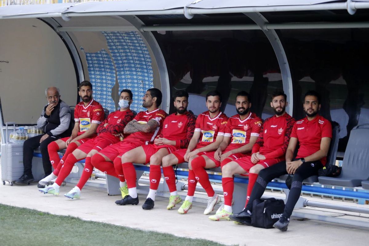 مهاجم پرسپولیس در انتظار بازگشت پرفروغ