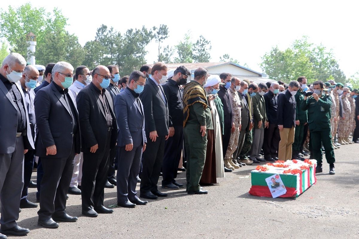 حضور استاندار گیلان در مراسم وداع با پیکر فرمانده گیلانی جبهه مقاومت