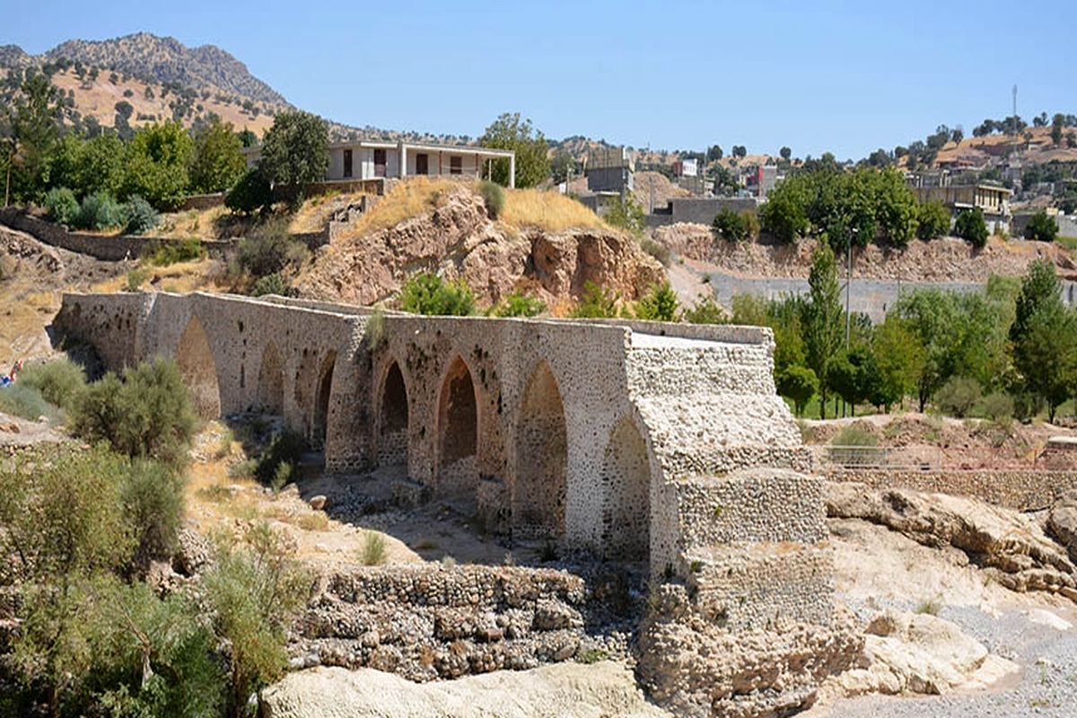 مرمت و ساماندهی ۱۰ بنای تاریخی در کهگیلویه و بویراحمد