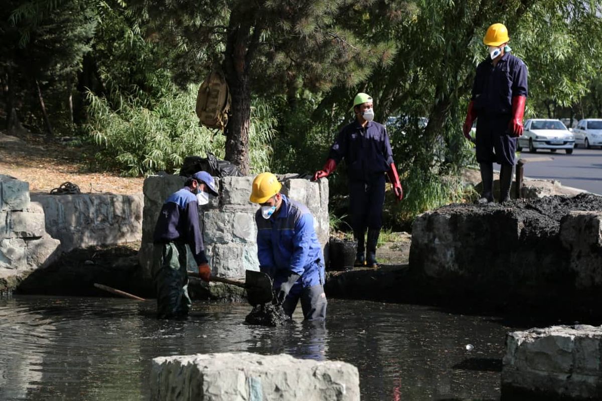 پایش  بیش از۱۷۰۰۰مترطول کانال جمع آوری آبهای سطحی در منطقه۶