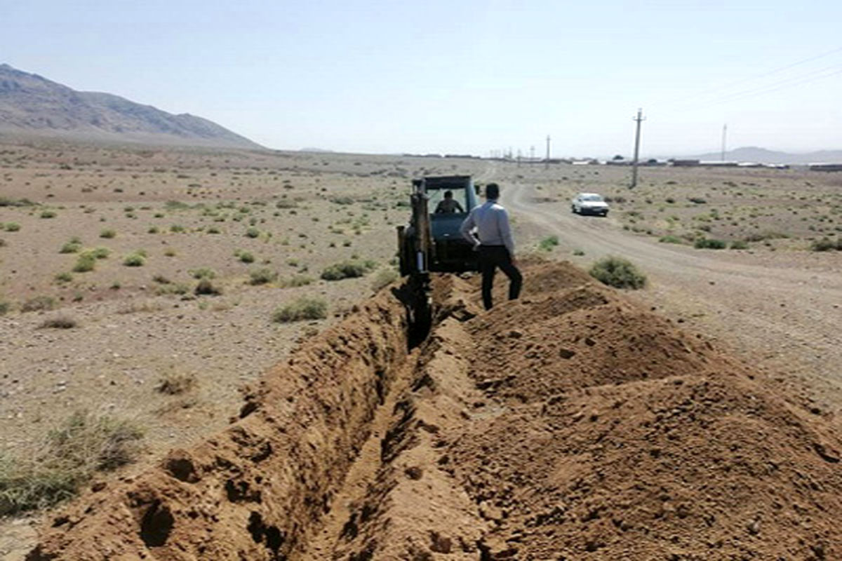 بهره مندی مردم روستای قمشلو از آب شرب شهری