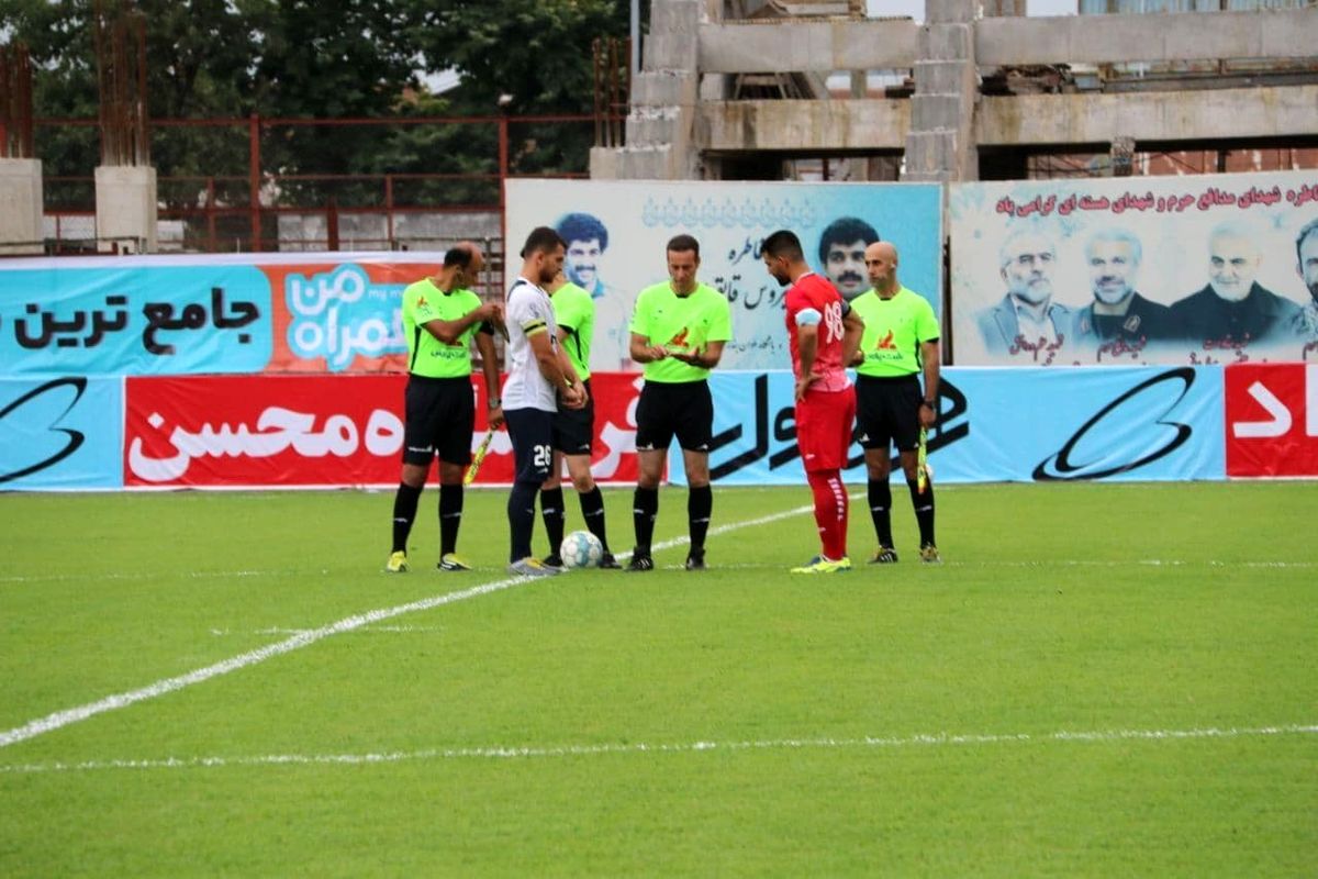 شاگردان زارع جشن صعود گرفتند