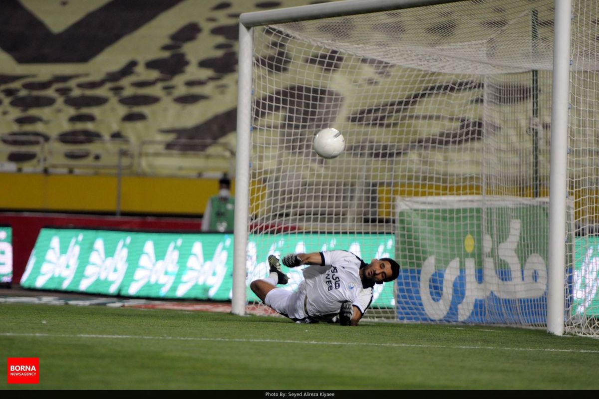 شرط فیکس شدن گلر استقلال برابر الهلال