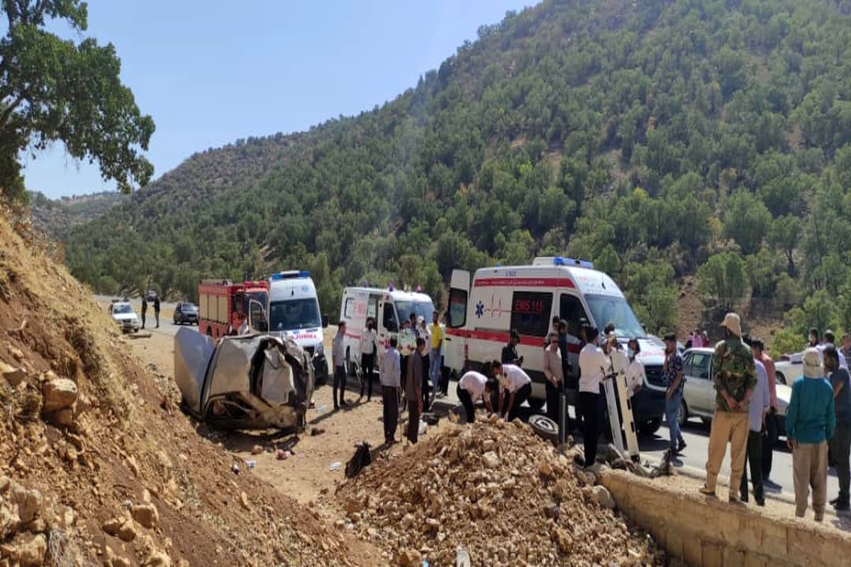 واژگونی خودرو پژو در جاده پریکدان ـ یاسوج ۲ کشته و ۸ زخمی برجای گذاشت