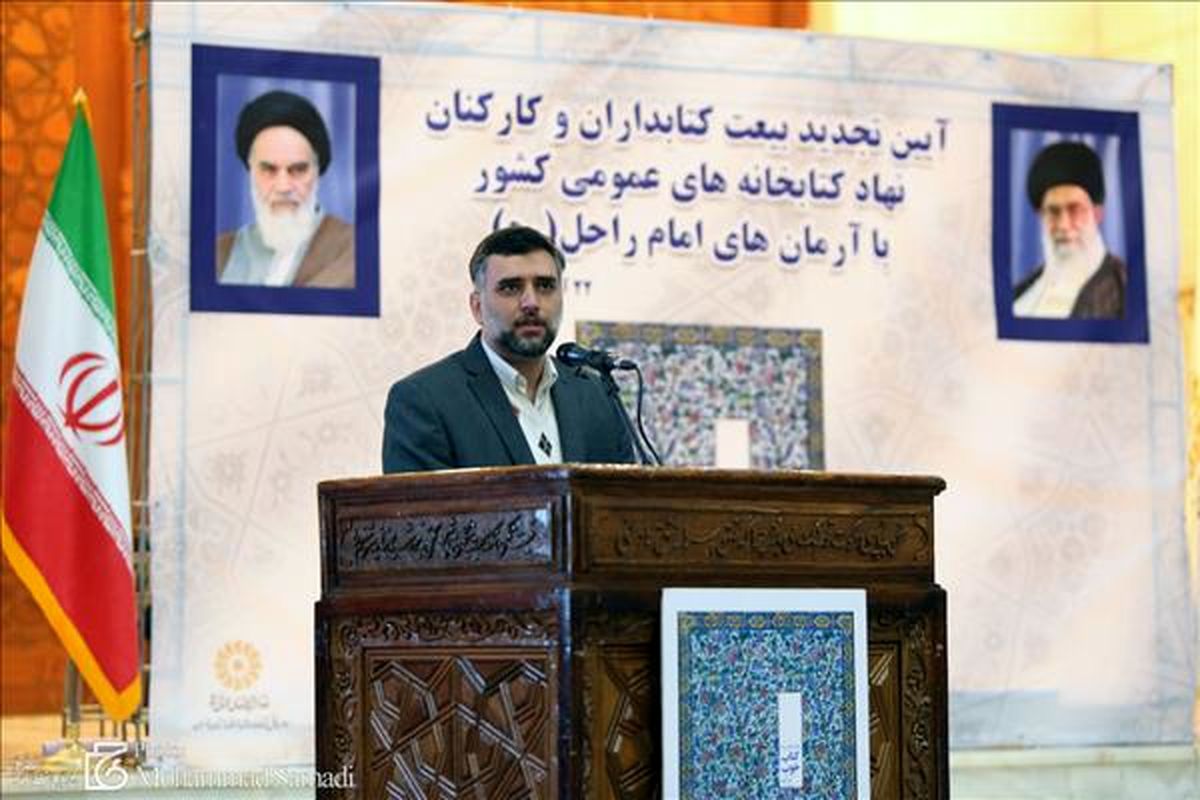 امام خمینی (ره) احیاگر معرفت انقلابی و سبک زندگی اسلامی بود