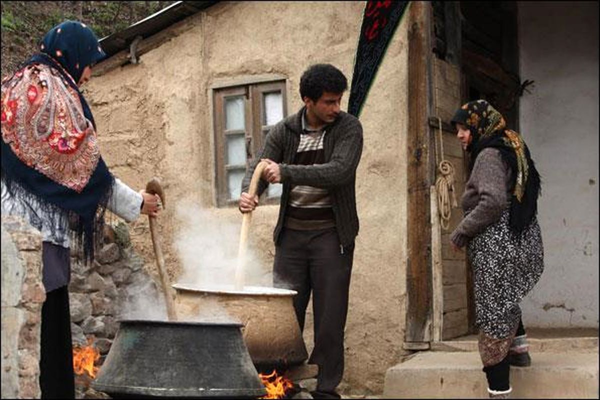 سبز به رنگ زمرد ساخته روح الله حجازی در شبکه ۴/پخش یک فیلم سینمایی با بازی آنتونی هاپکینز / «پدر» و «سبز به رنگ زمرد» سینمایی های آخر هفته شبکه ۴