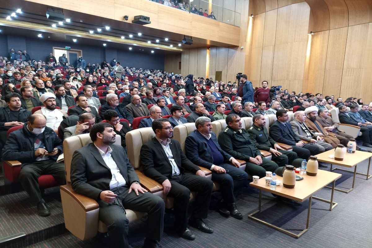 حضور سرپرست معاونت حقوقی، مجلس و امور استان های وزارت ورزش وجوانان در پنجمین جشنواره ملی شمس و مولانا در خوی