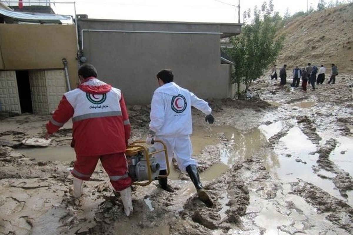 آبگرفتگی در ۷ استان کشور/ امدادرسانی به ۱۰ شهرستان ادامه دارد