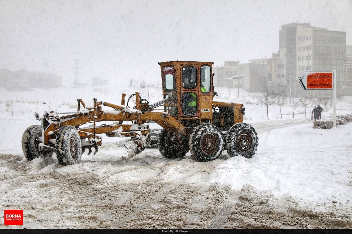 آغاز بارش برف برخی مناطق آذربایجان‌غربی