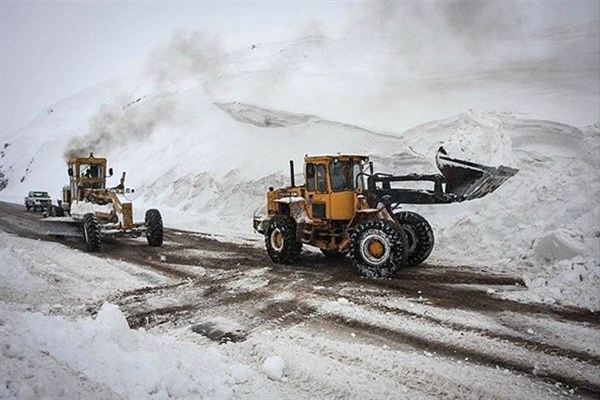 ۷۷ کیلومتر از راه‌های ایلام برف‌روبی شد